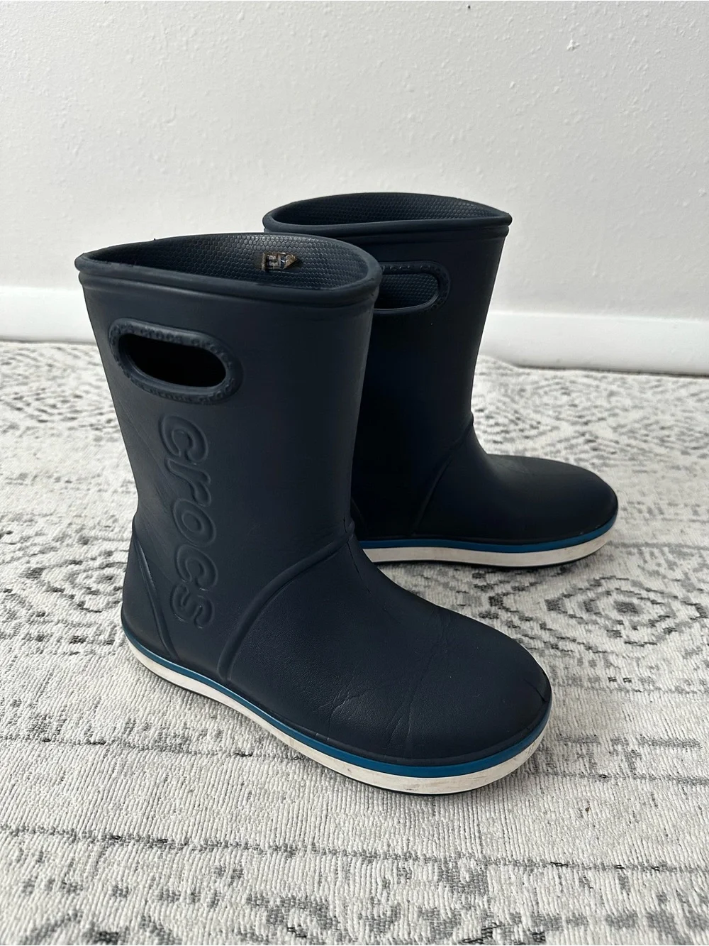 CROCS sturdy waterproof